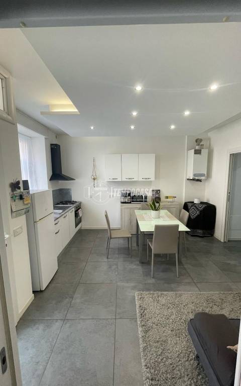 appartamento in vendita a Trezzano Rosa