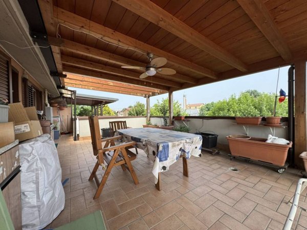 appartamento in vendita a Trezzano Rosa