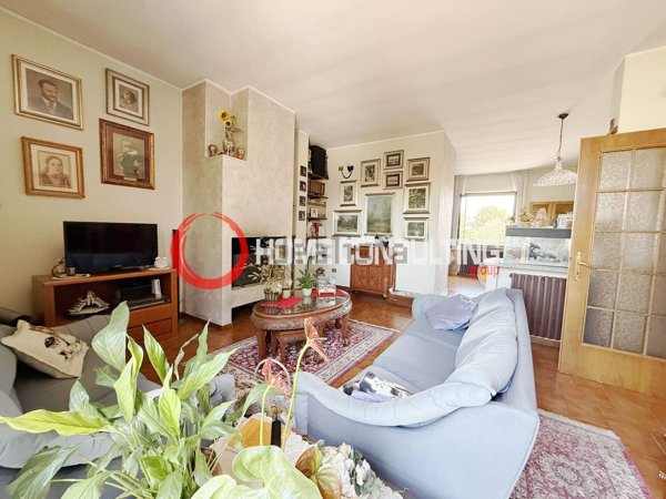 casa indipendente in vendita a Trezzano Rosa