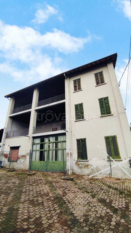 casa indipendente in vendita a Trezzano Rosa