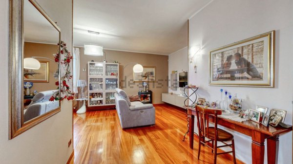 appartamento in vendita a Trezzano Rosa