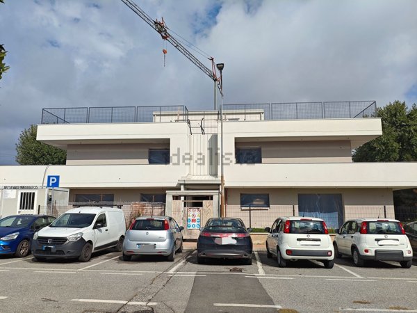 appartamento in vendita a Trezzano Rosa