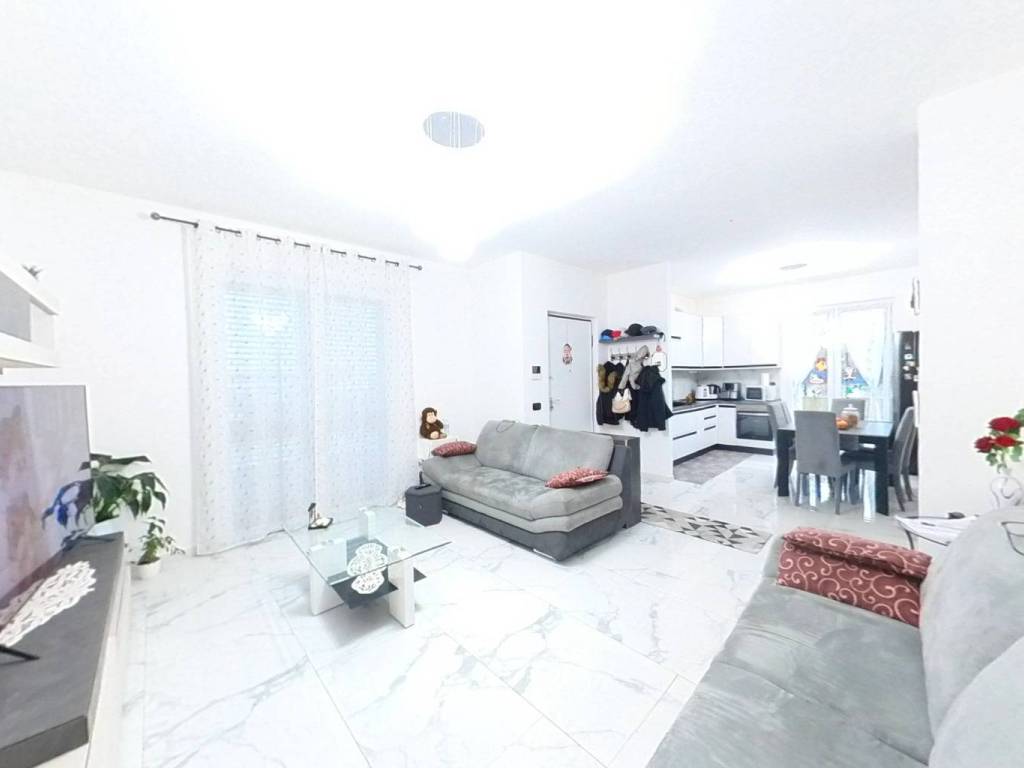 casa indipendente in vendita a Trezzano Rosa