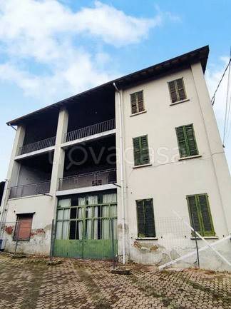 appartamento in vendita a Trezzano Rosa