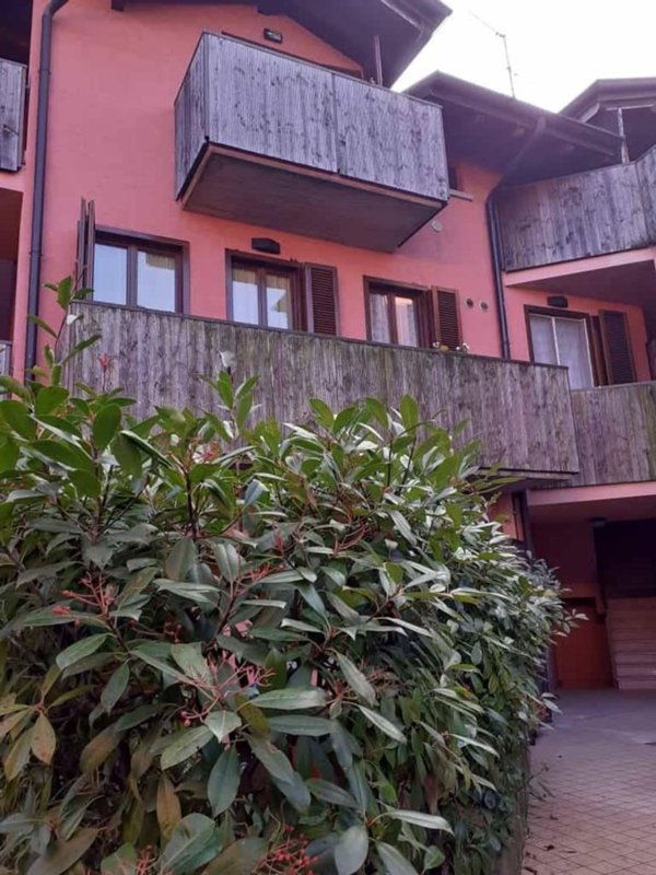 appartamento in vendita a Trezzano Rosa