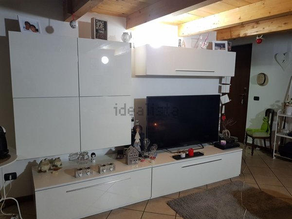 appartamento in vendita a Trezzano Rosa