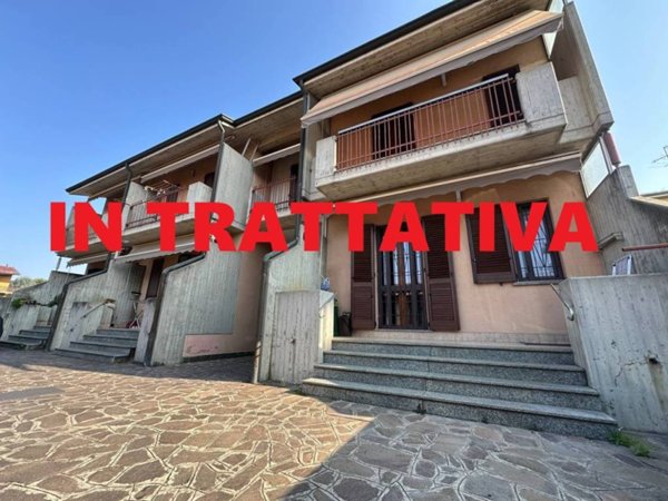 casa indipendente in vendita a Trezzano Rosa