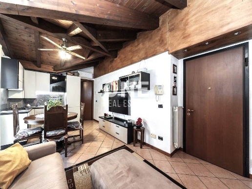 appartamento in vendita a Trezzano Rosa