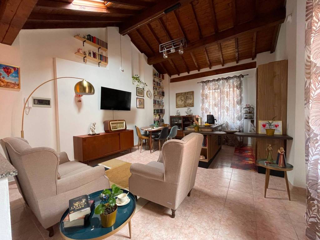 appartamento in vendita a Trezzano Rosa