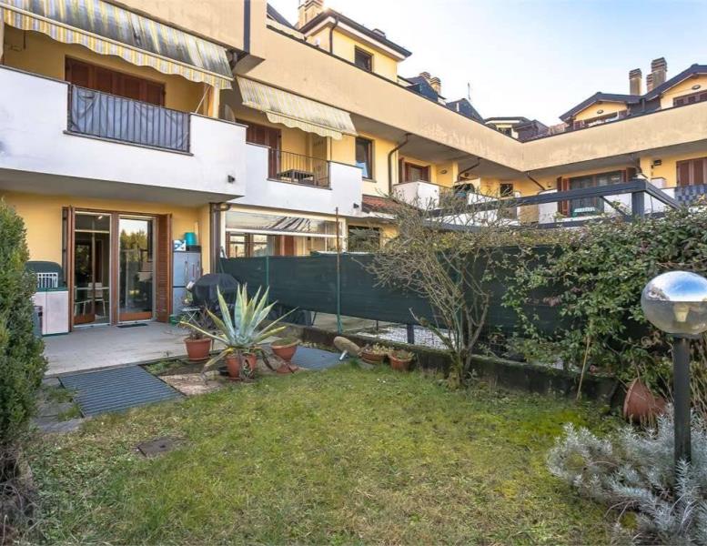 appartamento in vendita a Trezzano Rosa