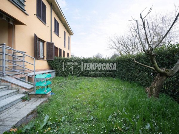 appartamento in vendita a Trezzano Rosa