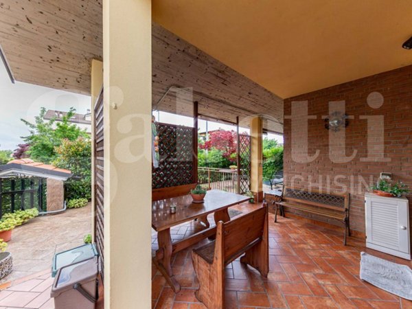 casa indipendente in vendita a Trezzano Rosa