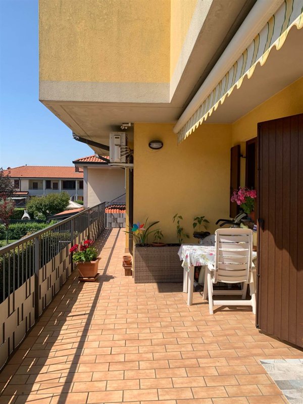 appartamento in vendita a Trezzano Rosa