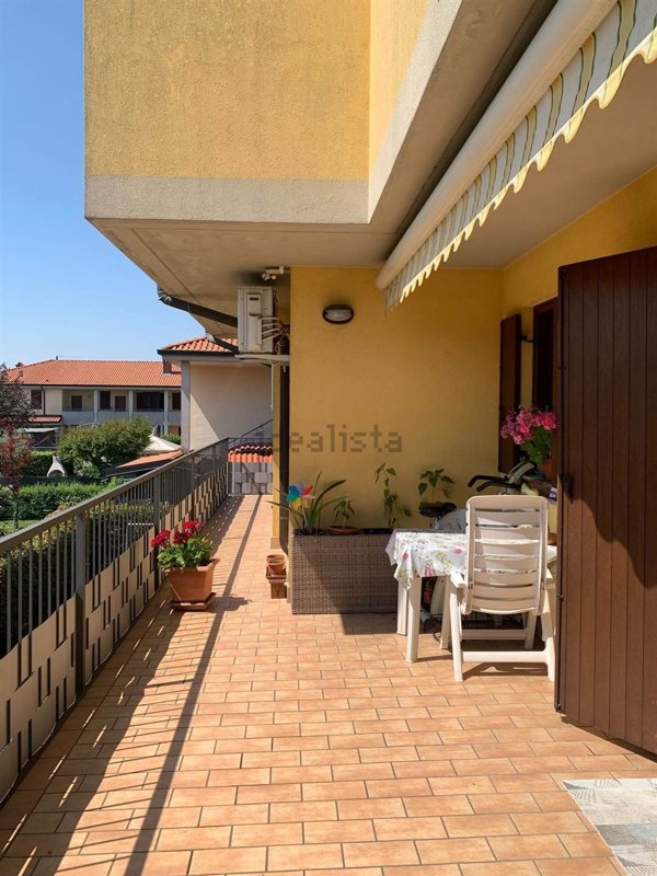 appartamento in vendita a Trezzano Rosa
