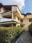 appartamento in vendita a Trezzano Rosa
