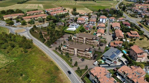 appartamento in vendita a Trezzano Rosa