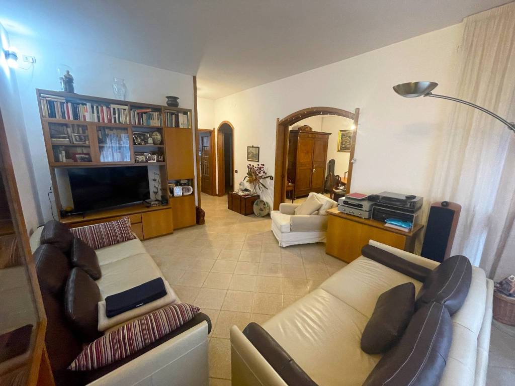 appartamento in vendita a Trezzano sul Naviglio