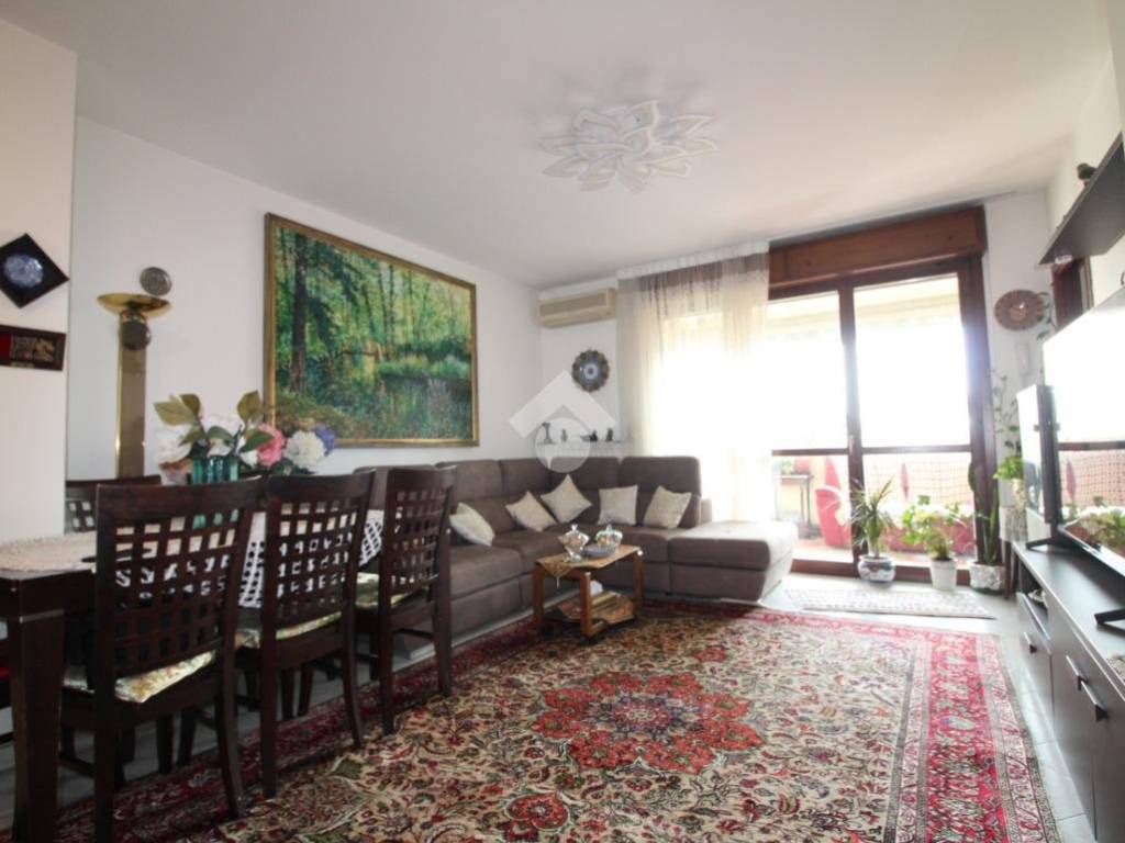 appartamento in vendita a Trezzano sul Naviglio