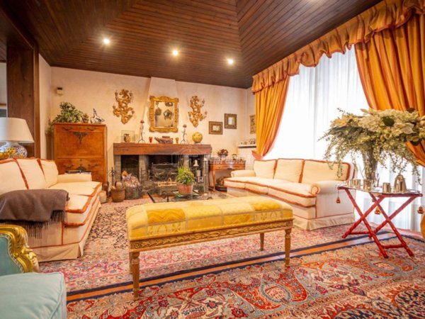 casa indipendente in vendita a Trezzano sul Naviglio