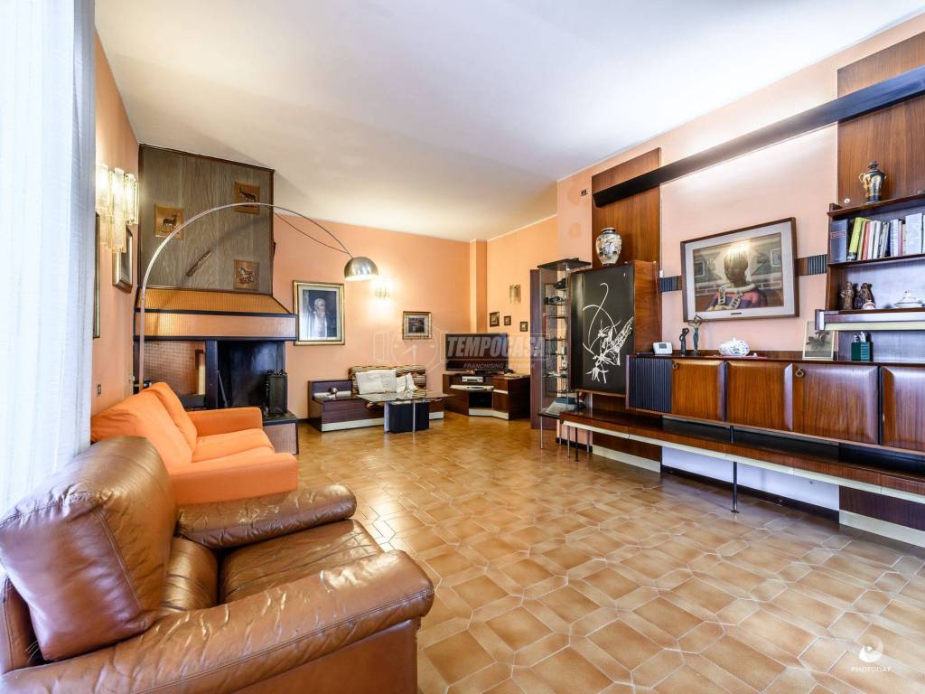 casa indipendente in vendita a Trezzano sul Naviglio