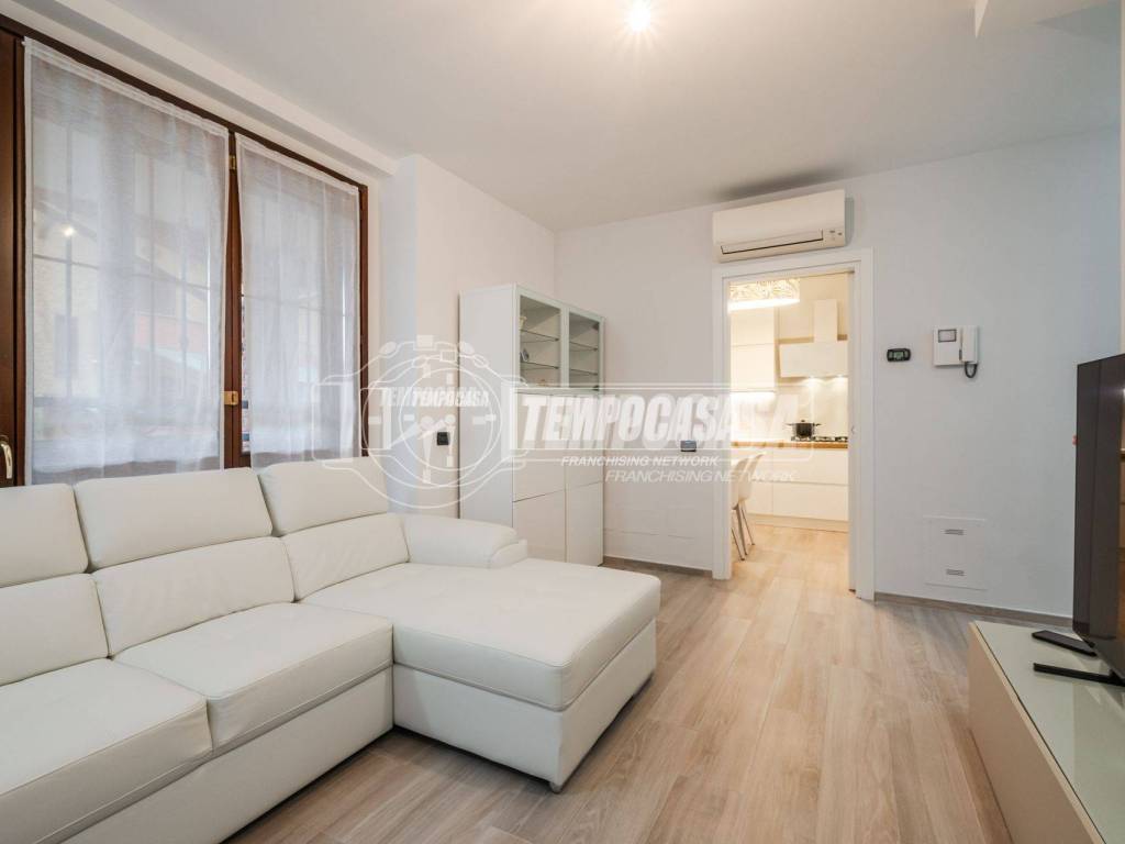 casa indipendente in vendita a Trezzano sul Naviglio