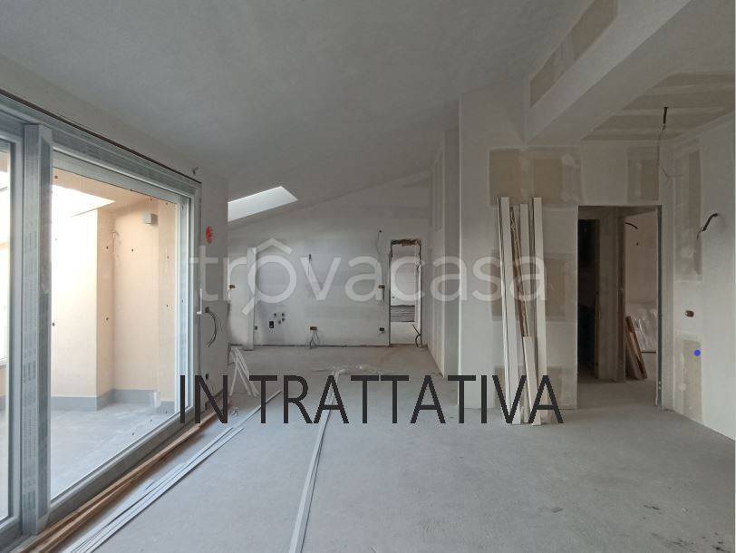 appartamento in vendita a Trezzano sul Naviglio