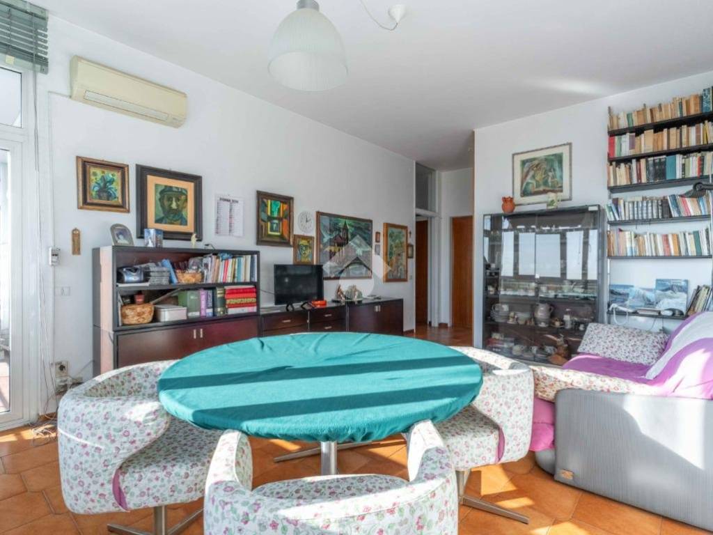 appartamento in vendita a Trezzano sul Naviglio