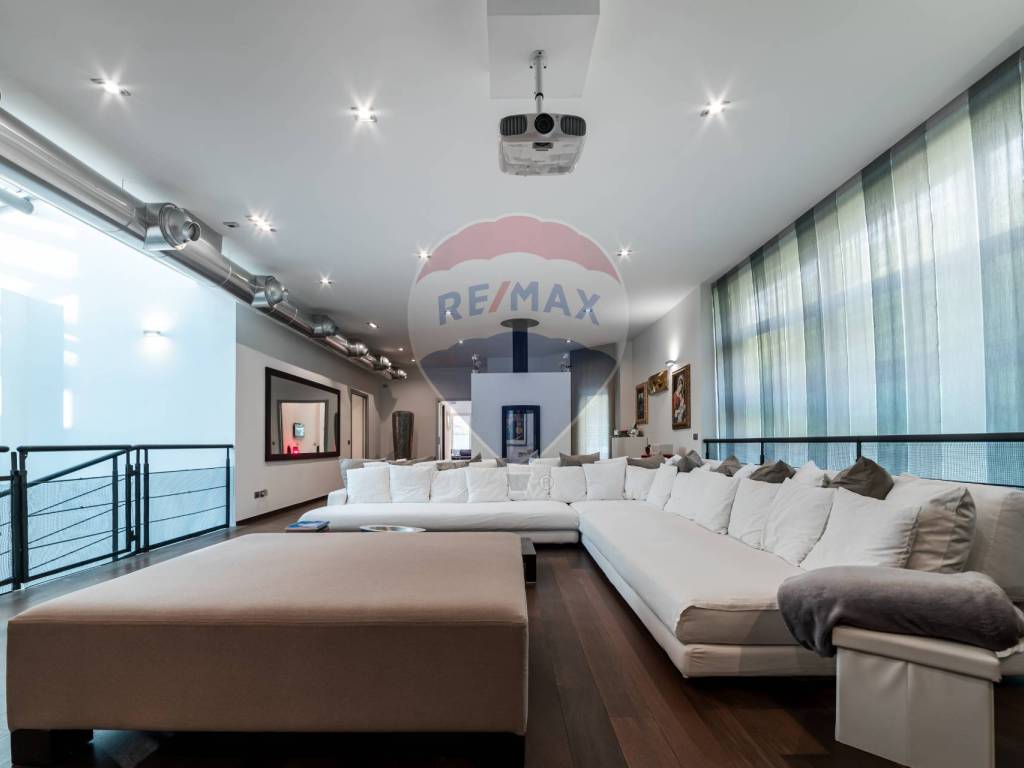 casa indipendente in vendita a Trezzano sul Naviglio