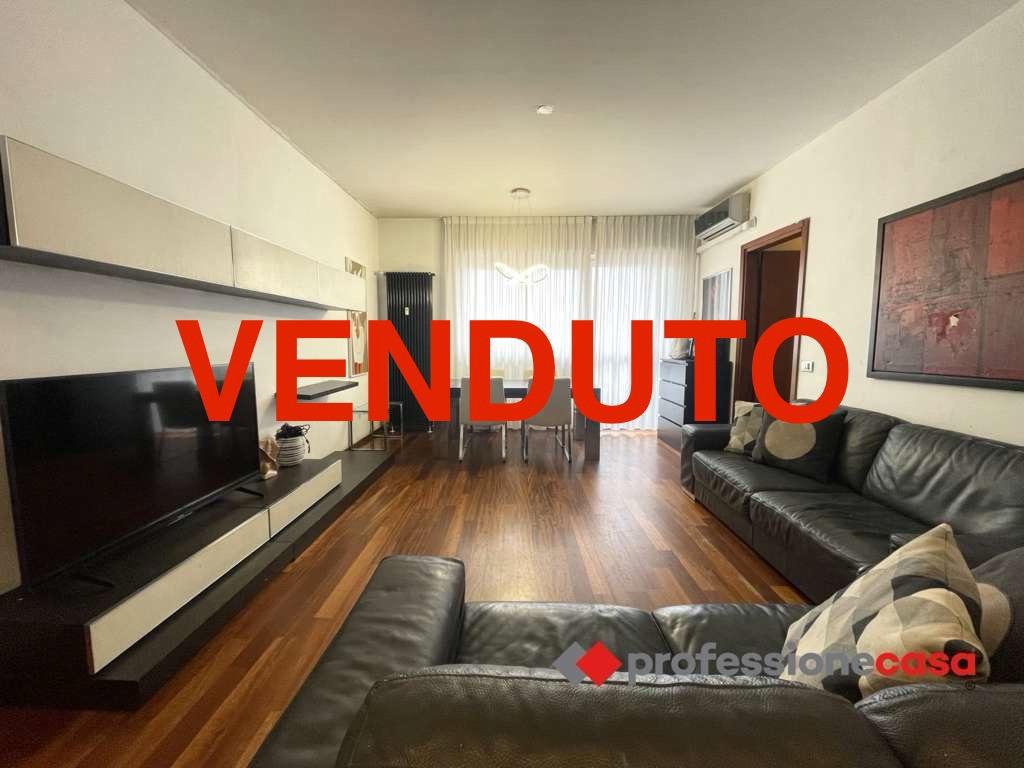 appartamento in vendita a Trezzano sul Naviglio