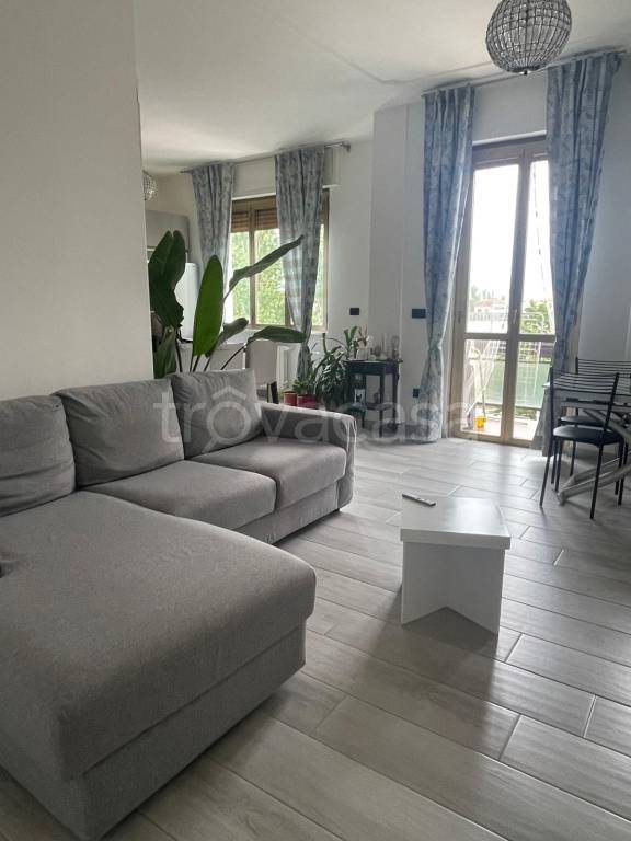 appartamento in vendita a Trezzano sul Naviglio