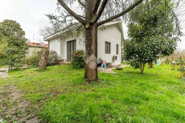 casa indipendente in vendita a Trezzano sul Naviglio