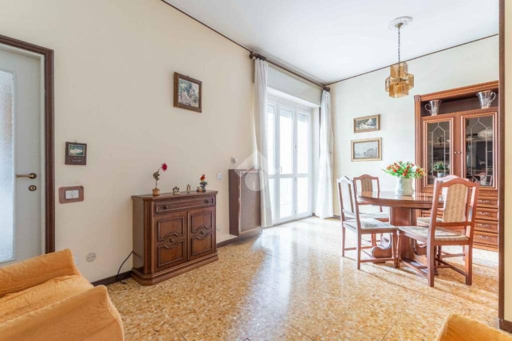 appartamento in vendita a Trezzano sul Naviglio