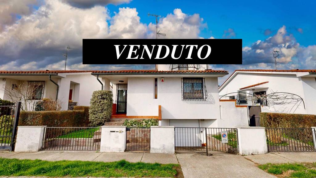 casa indipendente in vendita a Trezzano sul Naviglio