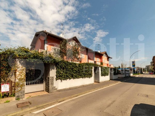 casa indipendente in vendita a Trezzano sul Naviglio