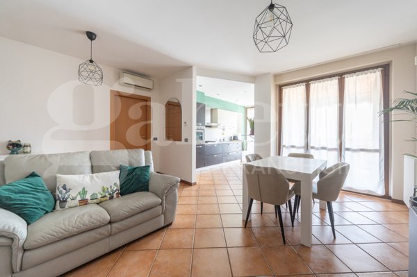 appartamento in vendita a Trezzano sul Naviglio