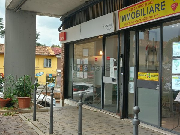 ufficio in vendita a Trezzano sul Naviglio