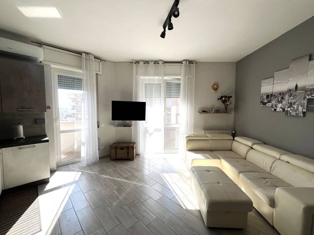 appartamento in vendita a Trezzano sul Naviglio
