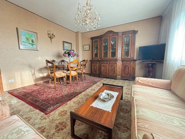 appartamento in vendita a Trezzano sul Naviglio