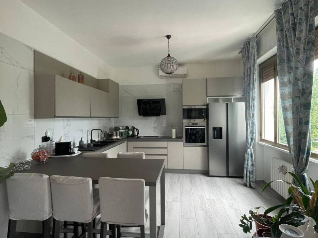 appartamento in vendita a Trezzano sul Naviglio