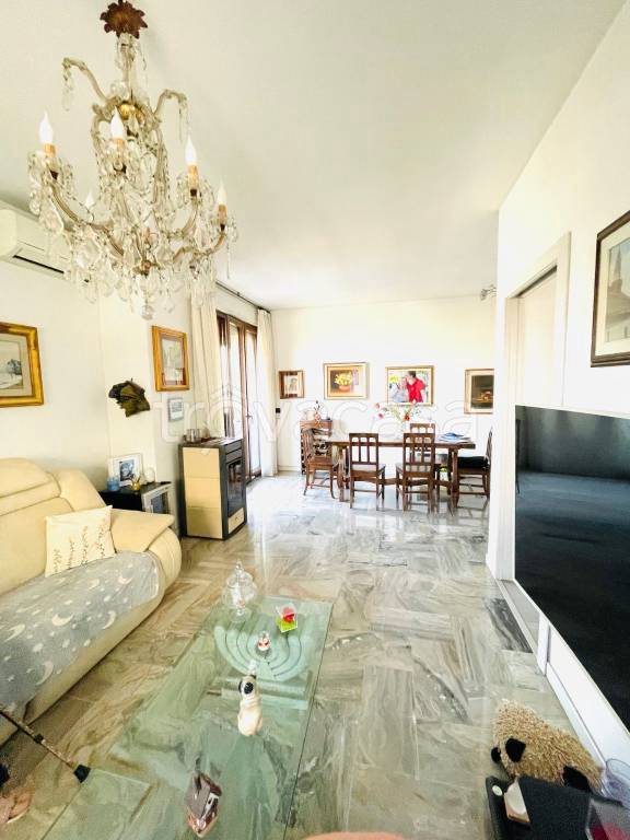appartamento in vendita a Trezzano sul Naviglio
