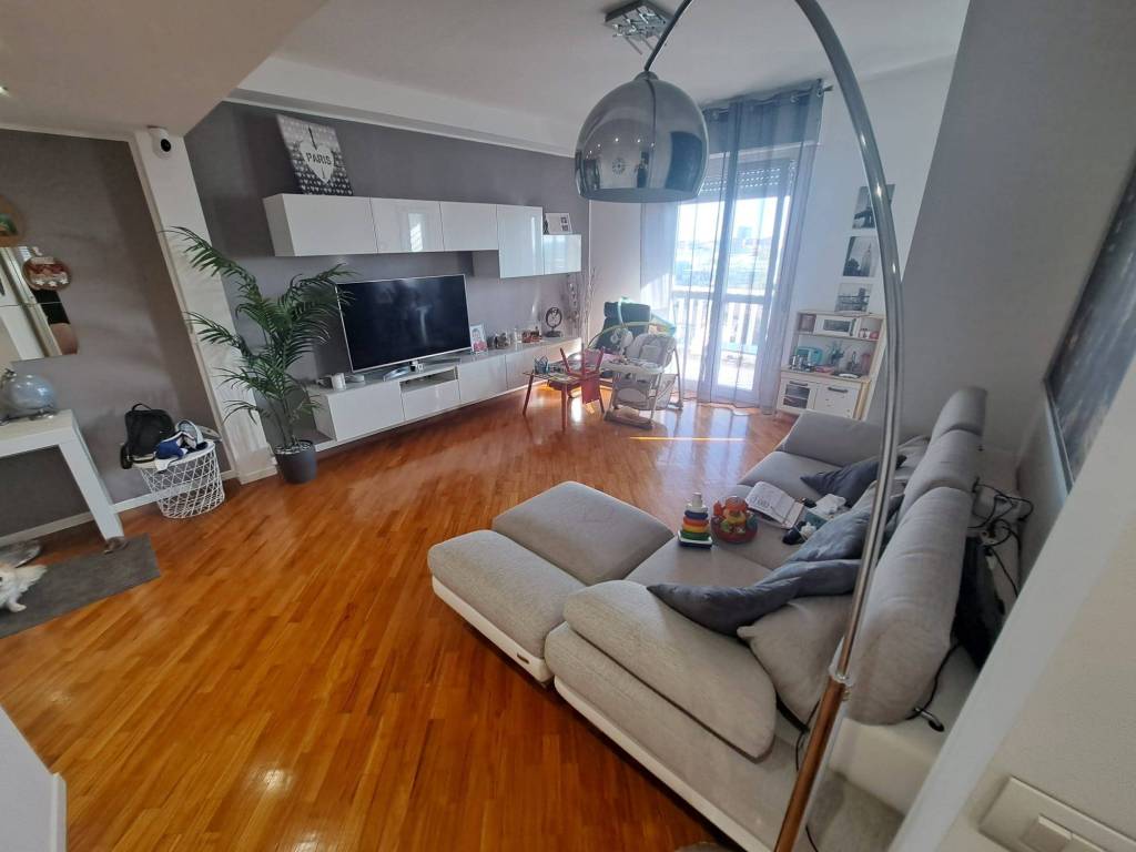 appartamento in vendita a Trezzano sul Naviglio