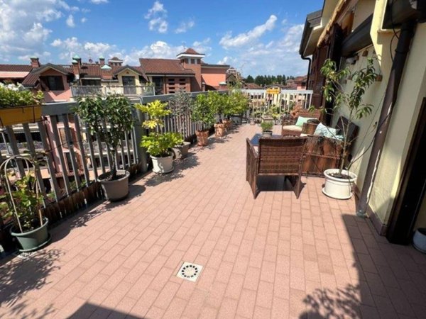 appartamento in vendita a Trezzano sul Naviglio