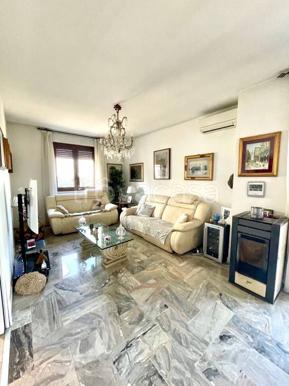 appartamento in vendita a Trezzano sul Naviglio