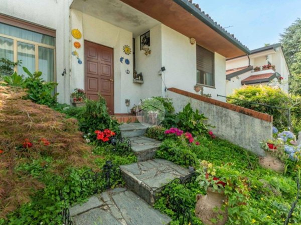 casa indipendente in vendita a Trezzano sul Naviglio