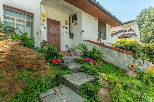 casa indipendente in vendita a Trezzano sul Naviglio
