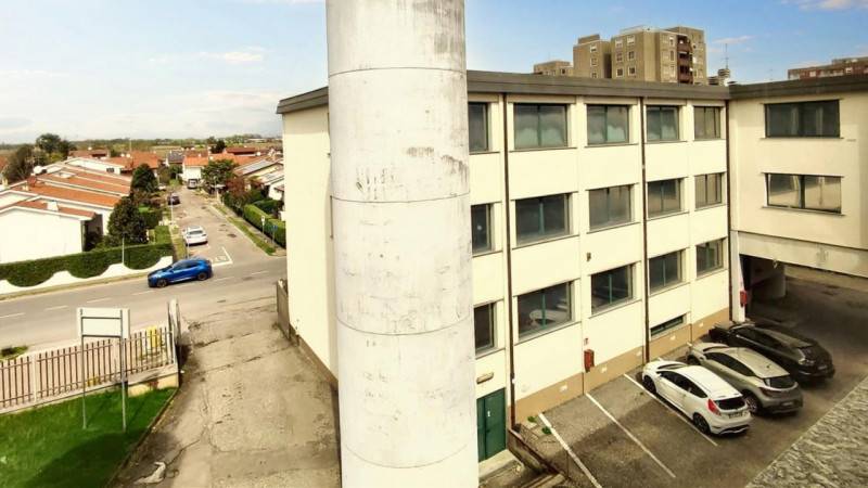 ufficio in vendita a Trezzano sul Naviglio