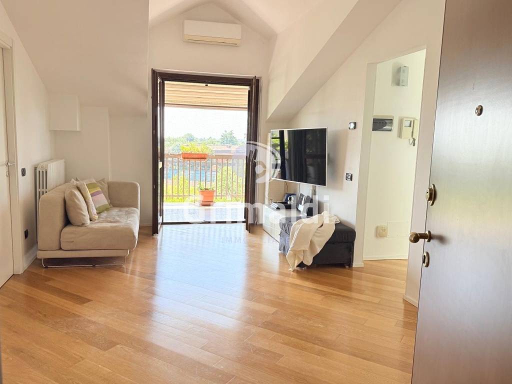 appartamento in vendita a Trezzano sul Naviglio