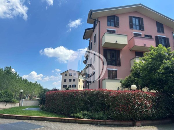 appartamento in vendita a Trezzano sul Naviglio