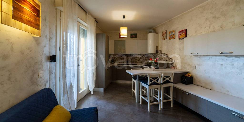 appartamento in vendita a Trezzano sul Naviglio