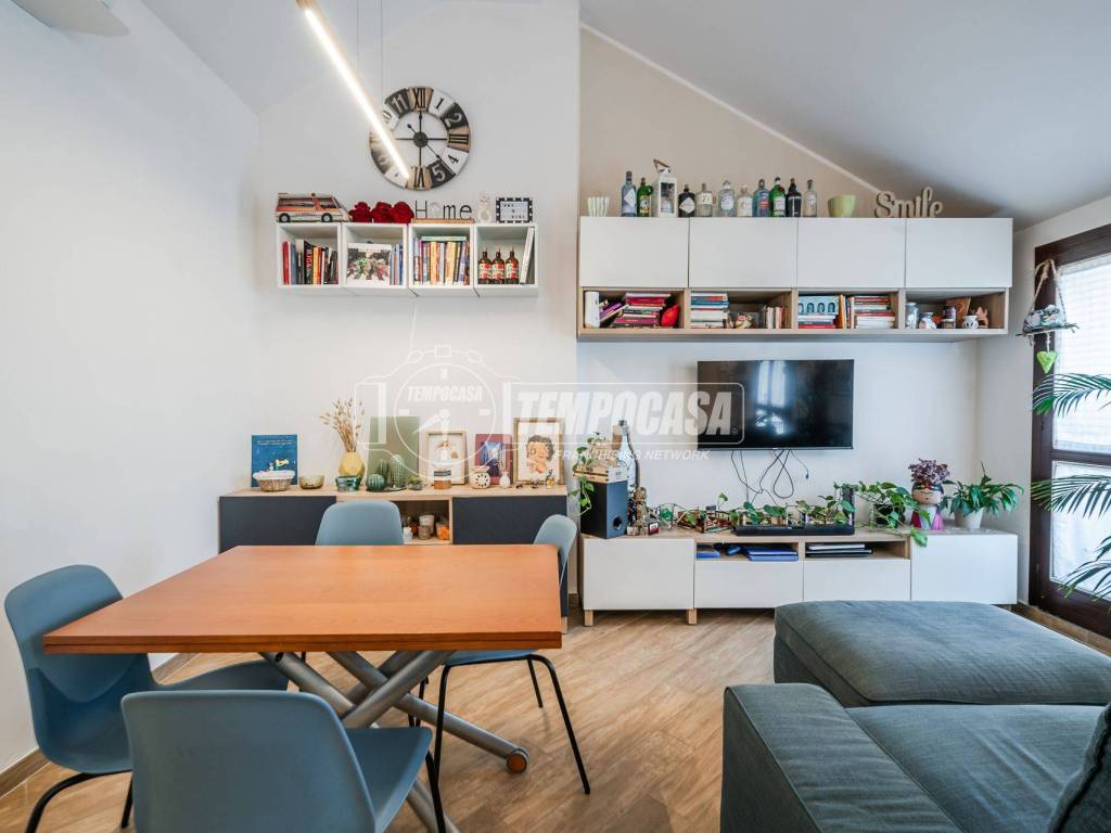 appartamento in vendita a Trezzano sul Naviglio